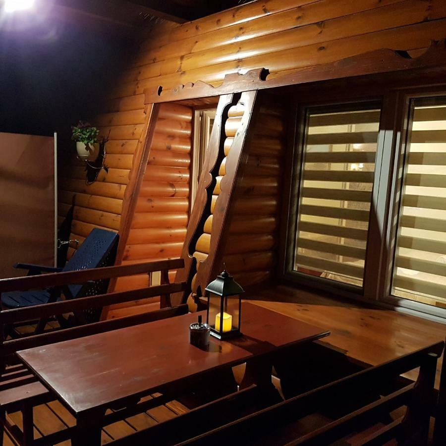 Pokoje Goscinne ”Zubr” Bialowieza Exterior foto