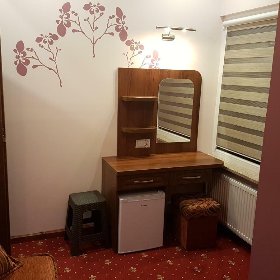Pokoje Goscinne ”Zubr” Bialowieza Exterior foto